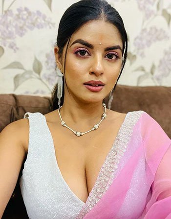 Call Girls service in Gorakhpur